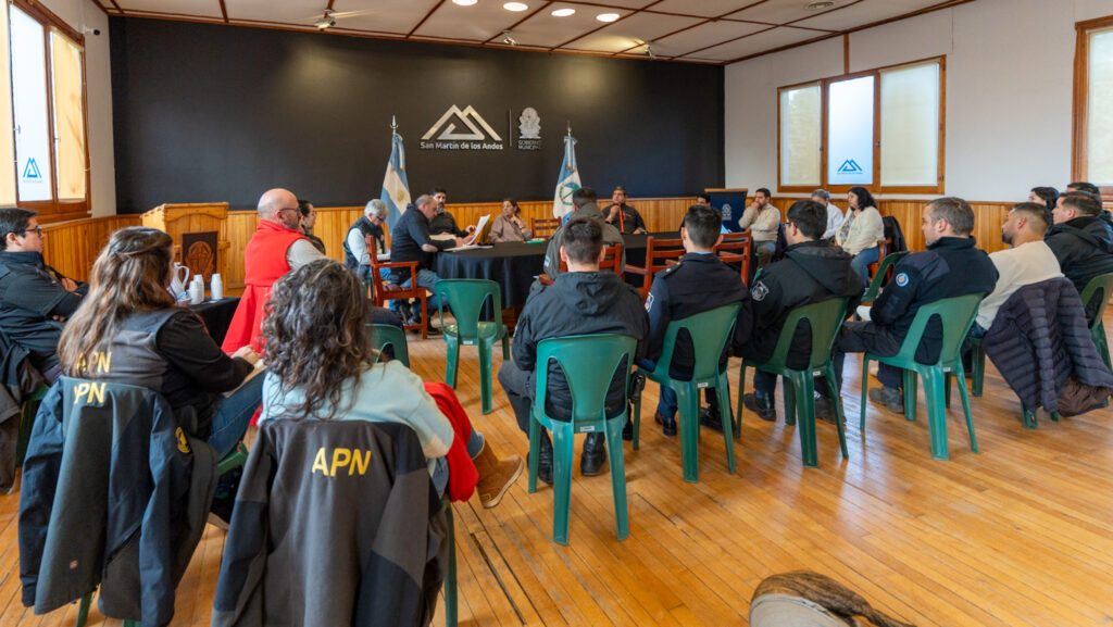 Reunión del Comité Operativo de Emergencia antes del comienzo de la temporada invernal